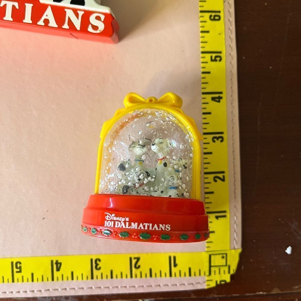 McDonald's Disney's 101 Dalmatians Snow Flurries Snow Globe Ornament 2pc Lot - Picture 5 of 15